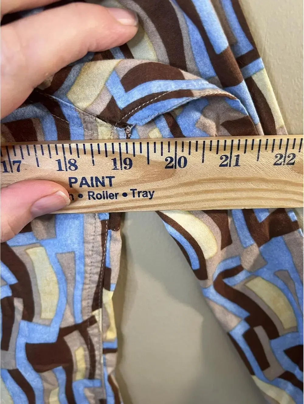 J. McLaughlin Printed Cotton Top Abstract Art Retro Blue & Brown Button Up Small - Picture 8 of 10